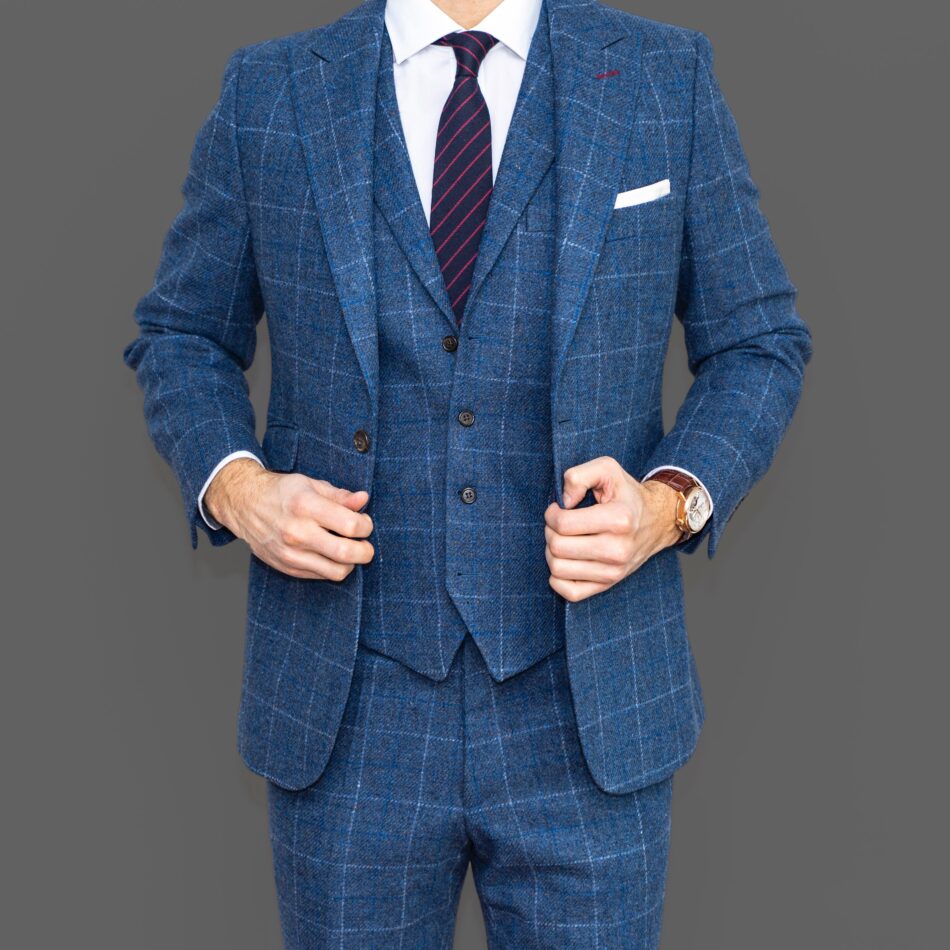 How Do You Wash Suits?